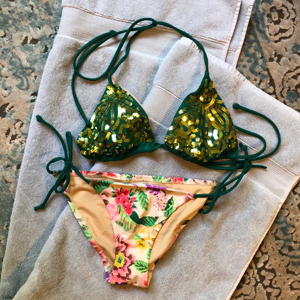 NWOT Victoria’s Secret Bikini